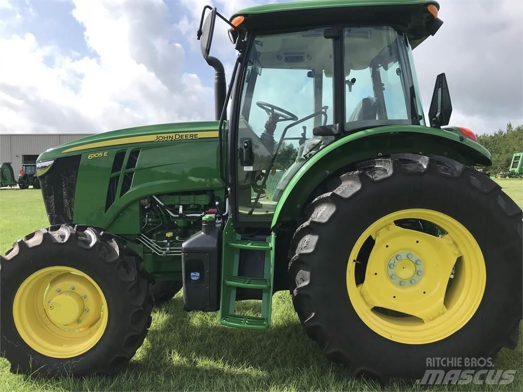 John Deere 6105E Traktoren