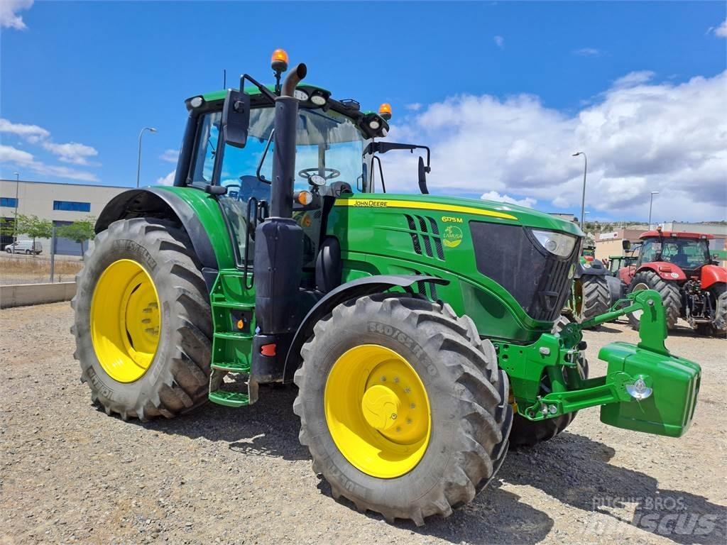 John Deere 6175M Traktoren