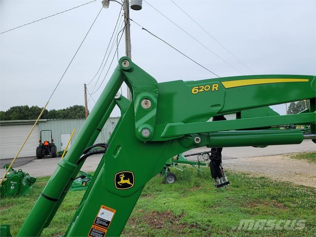John Deere 620R Traktoren
