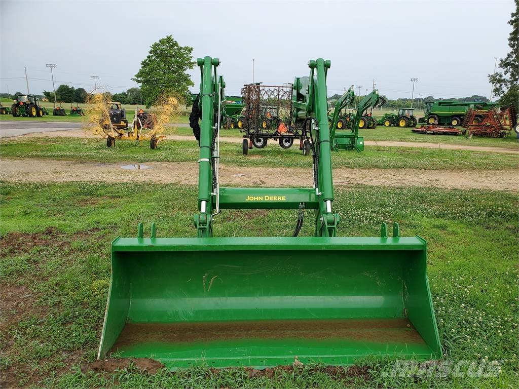 John Deere 620R Traktoren