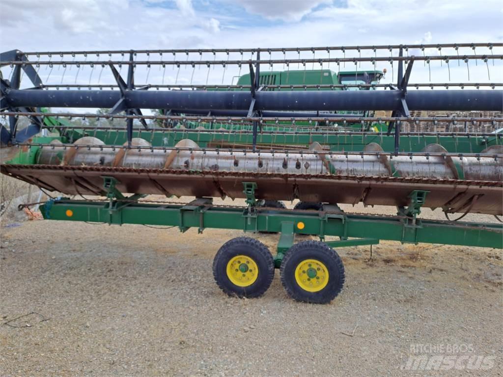 John Deere 620R Zubehör Mähdrescher