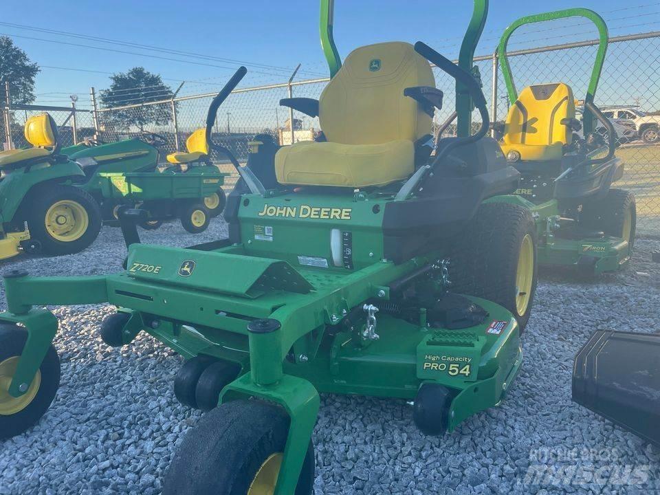 John Deere 720E Null-Wendekreis Mäher