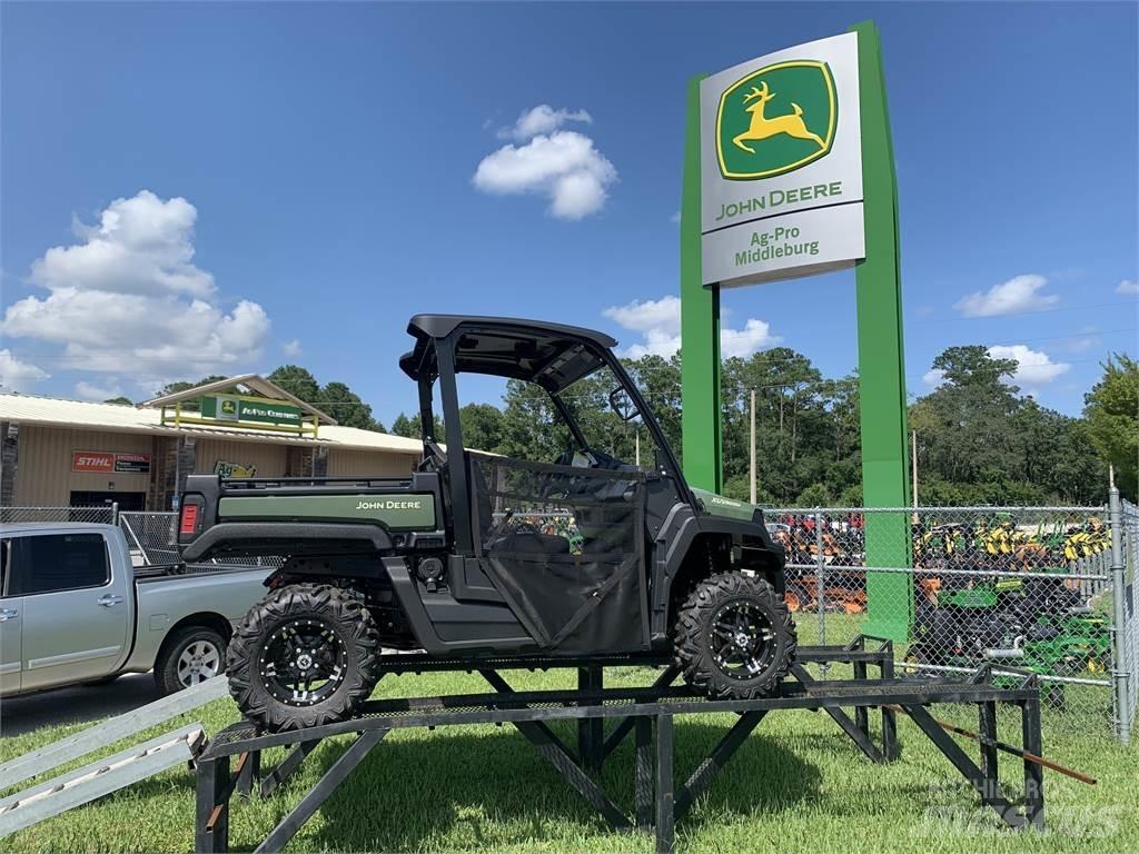 John Deere 865M Arbeitsfahrzeuge