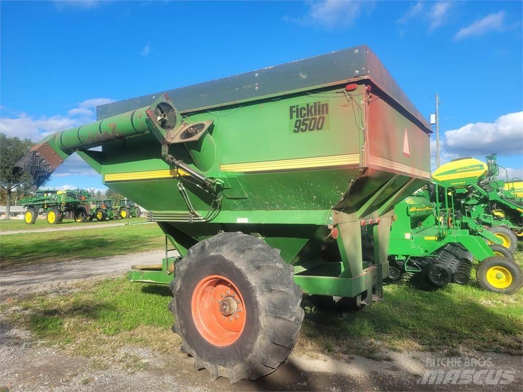 John Deere 9500 Getreideanhänger