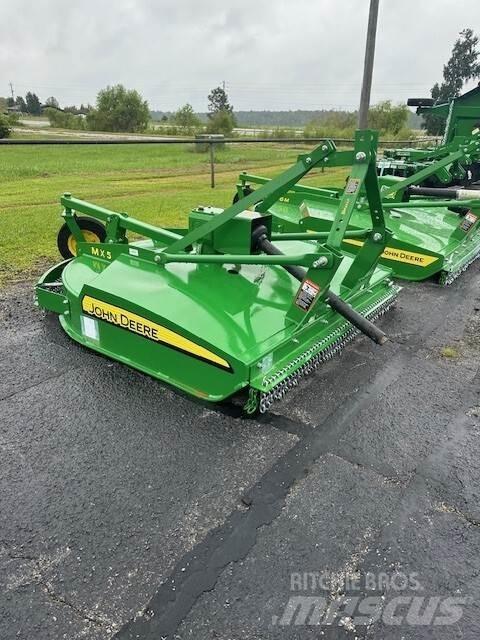 John Deere MX5 Ballenschredder, -schneider und -wickler
