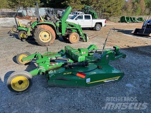 John Deere RC8M Ballenschredder, -schneider und -wickler