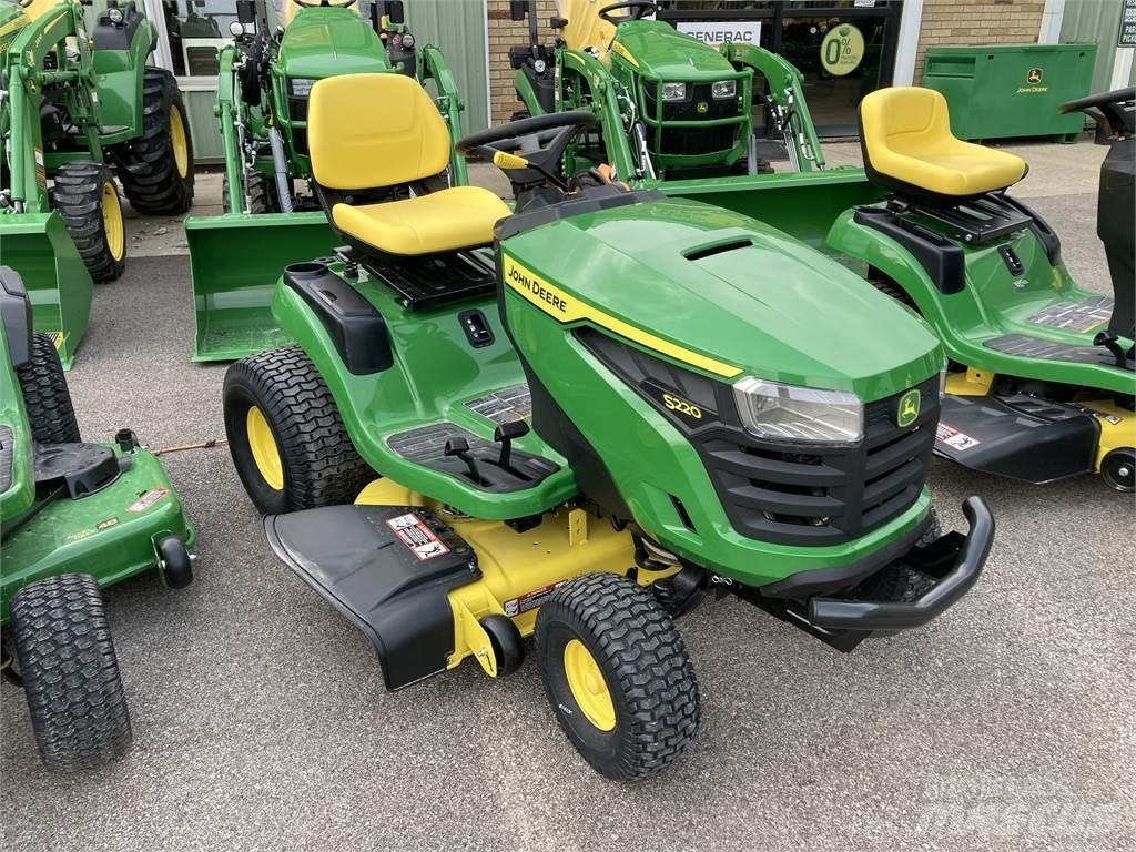 John Deere S220 Kleintraktoren