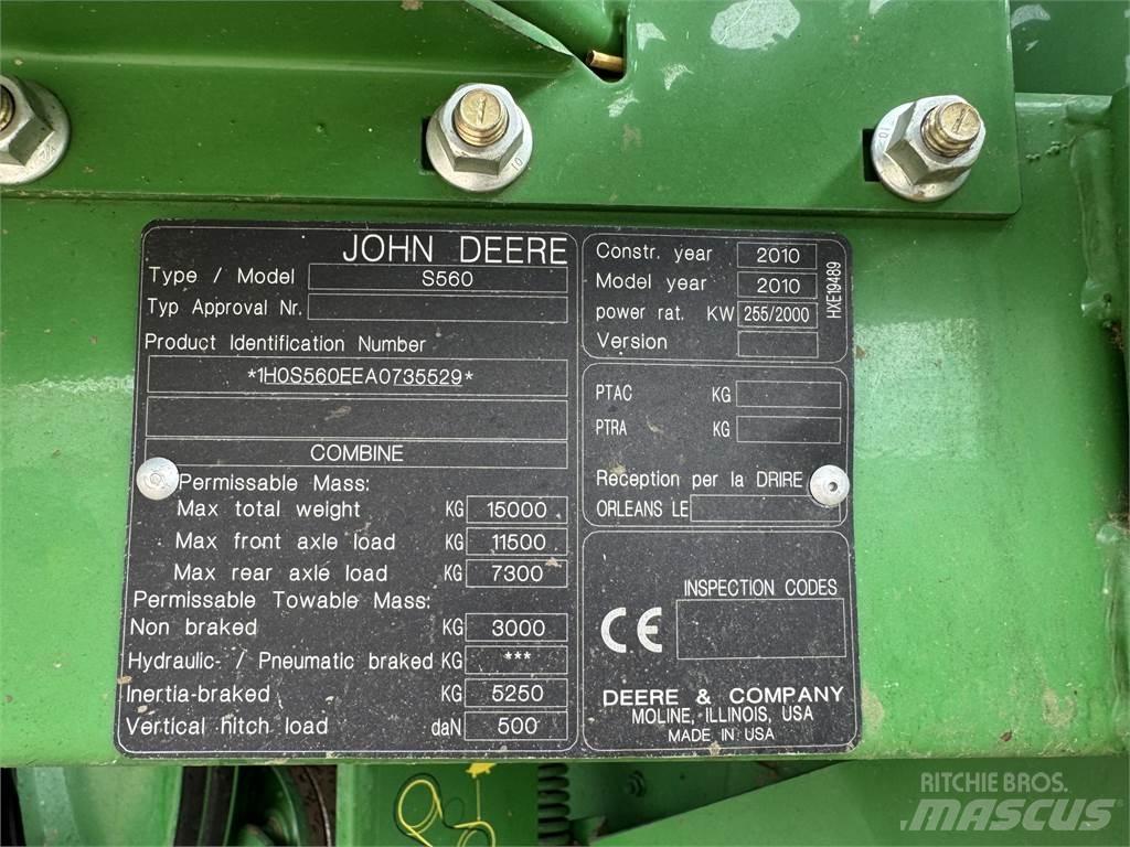 John Deere S560 Mähdrescher