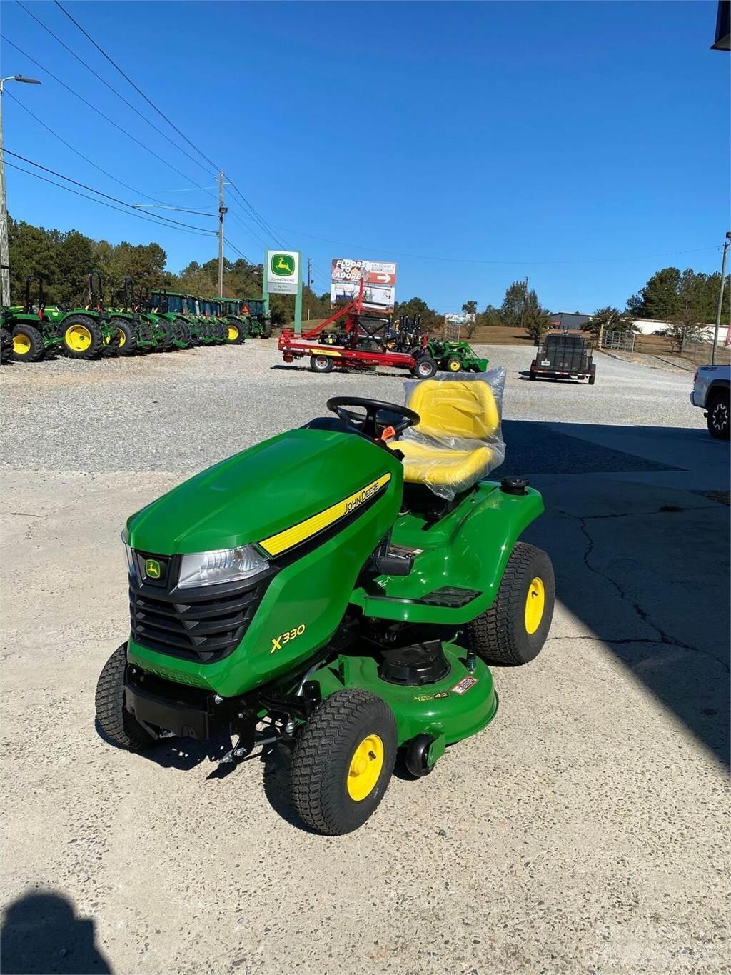 John Deere X330 Kleintraktoren