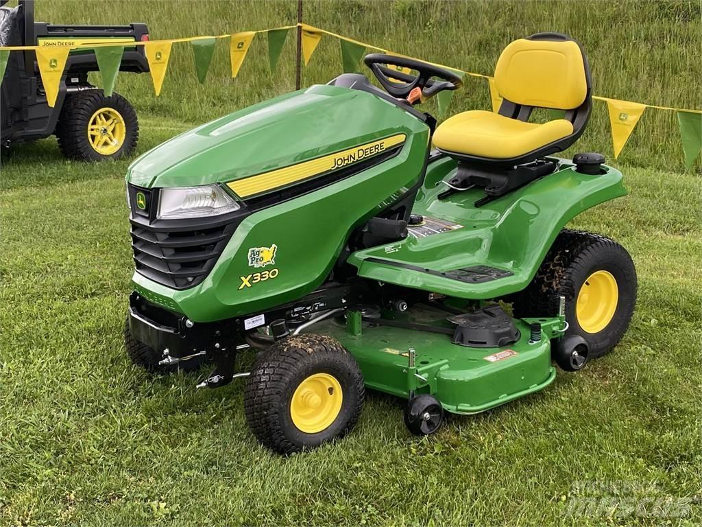 John Deere X330 Kleintraktoren