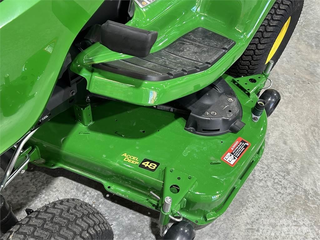 John Deere X330 Kleintraktoren