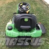 John Deere X330 Kleintraktoren