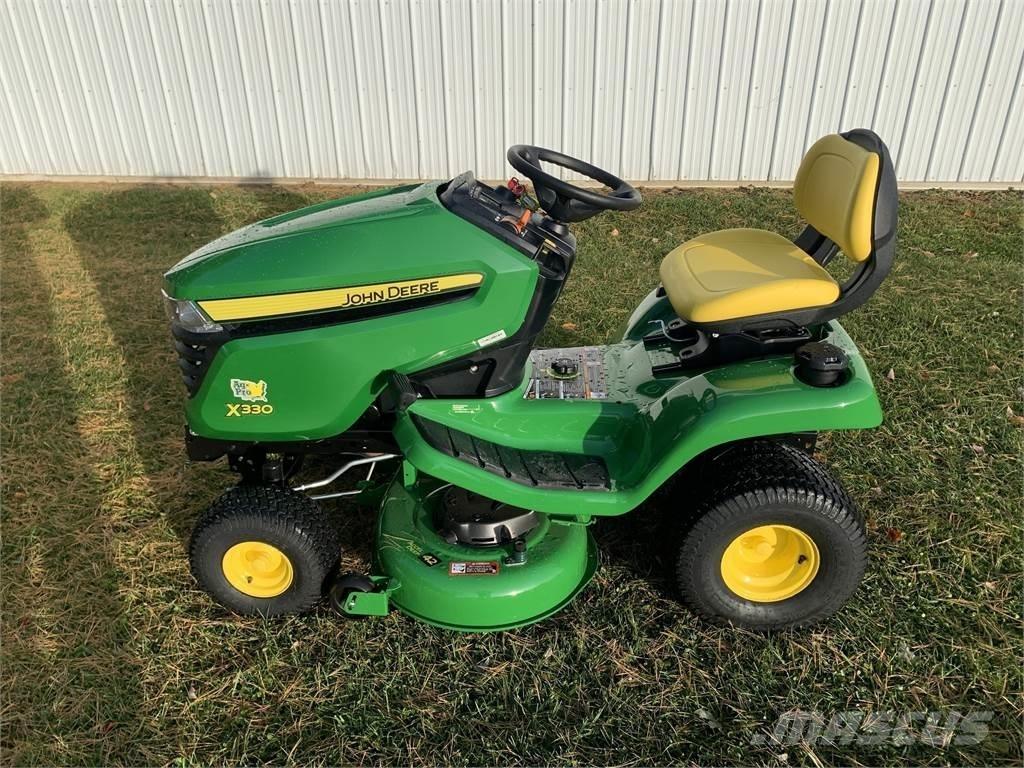 John Deere X330 Kleintraktoren