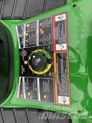 John Deere X370 Kleintraktoren
