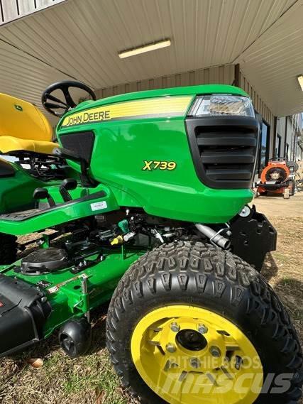 John Deere X739 Kleintraktoren