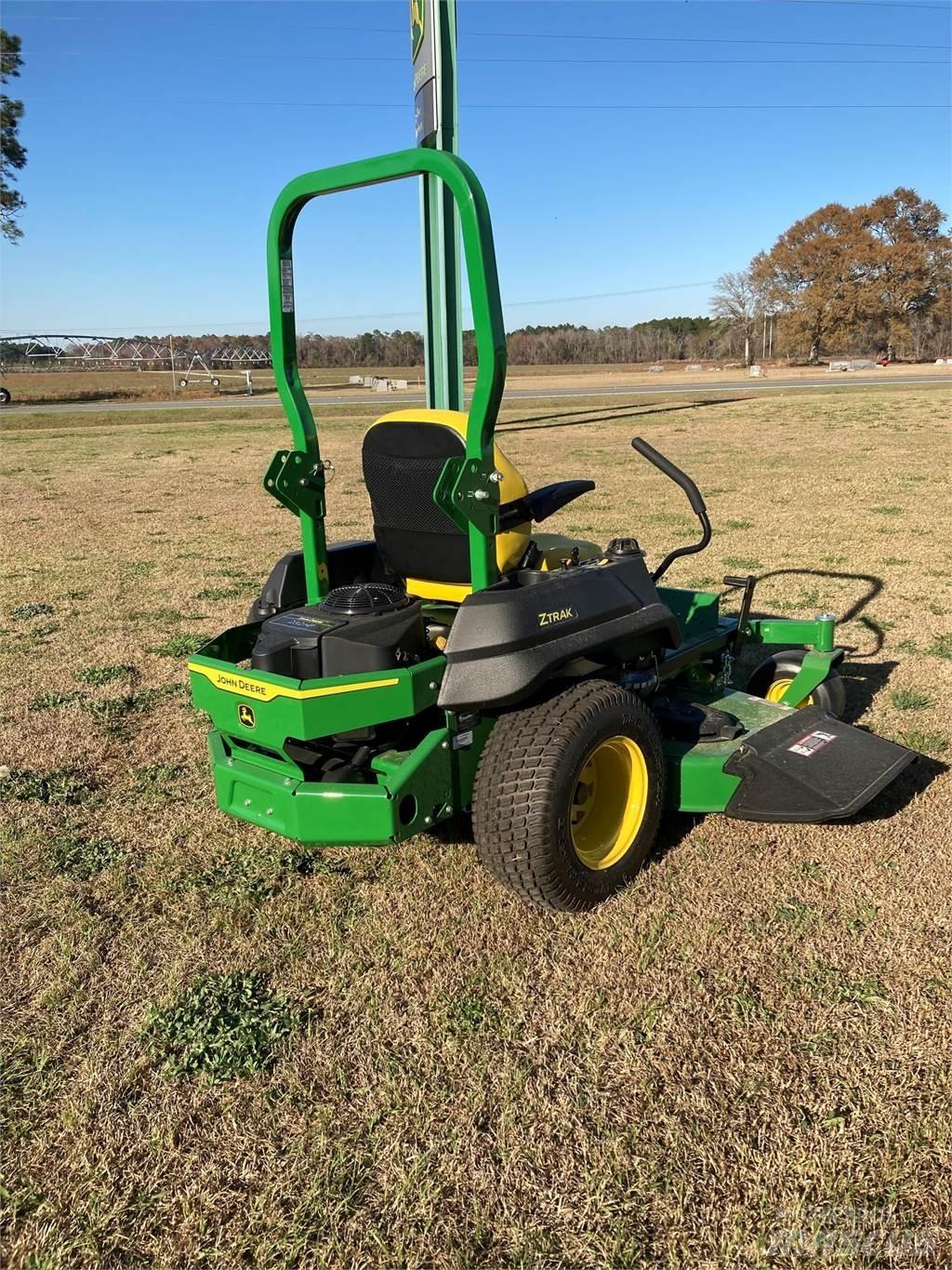 John Deere Z720E Null-Wendekreis Mäher