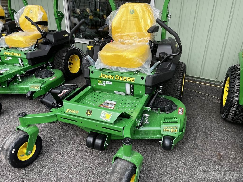 John Deere Z720E Null-Wendekreis Mäher