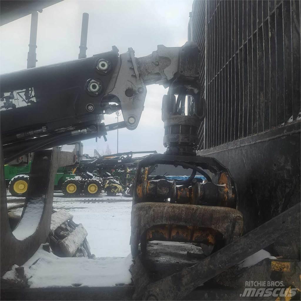 Komatsu 855 Forwarder