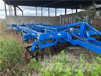 Landoll 2211-11 Meißelgrubber