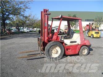 Manitou MCE25H Heftrucks overige