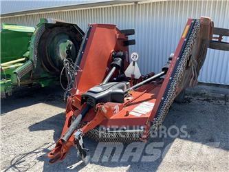 Rhino 2150 Ballenschredder, -schneider und -wickler