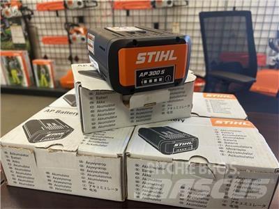 Stihl AP300S Golfwagen/Golfcart