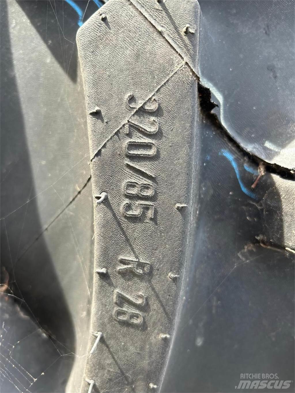  Wheels & tyres Reifen