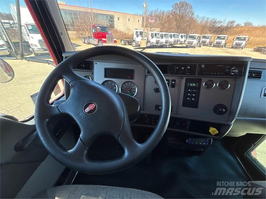 Kenworth T370 Kofferaufbau