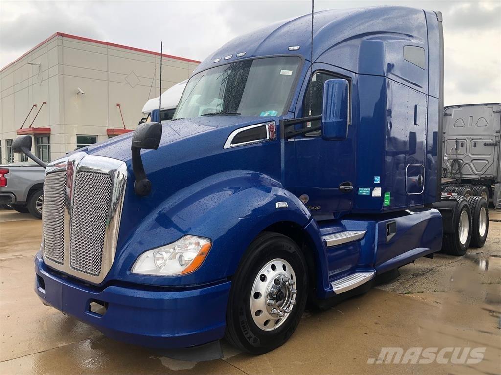 Kenworth T680 Andere Fahrzeuge