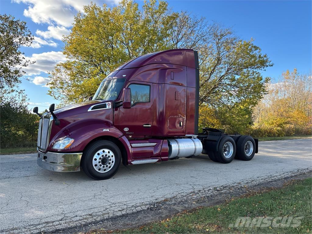 Kenworth T680 Andere Fahrzeuge