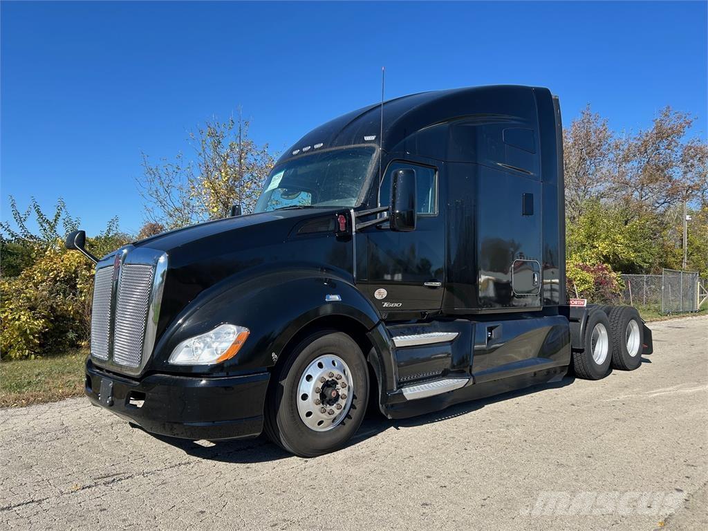 Kenworth T680 Andere Fahrzeuge