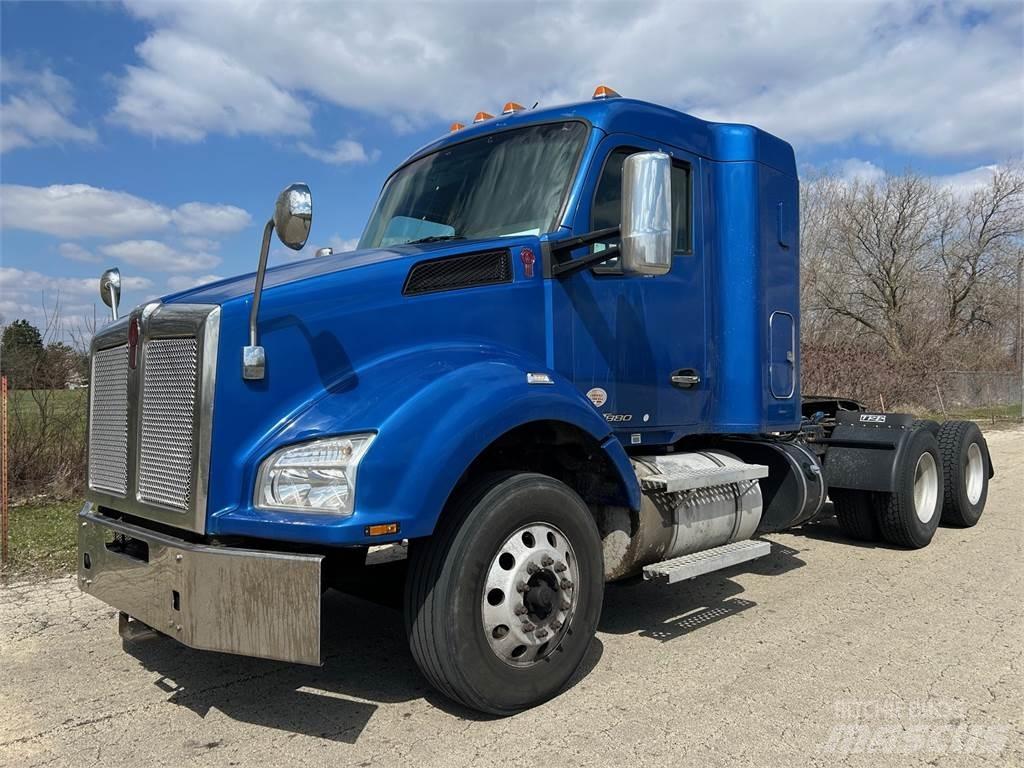 Kenworth T880 Sattelzugmaschinen