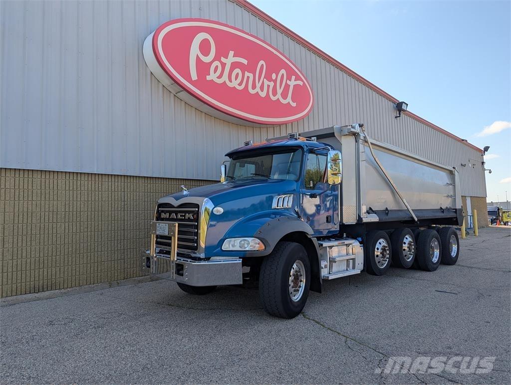 Mack GRANITE Andere Fahrzeuge
