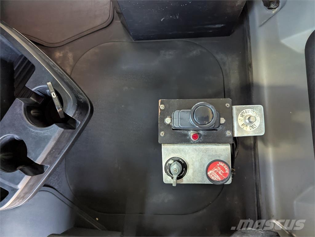 Mack GRANITE Andere Fahrzeuge
