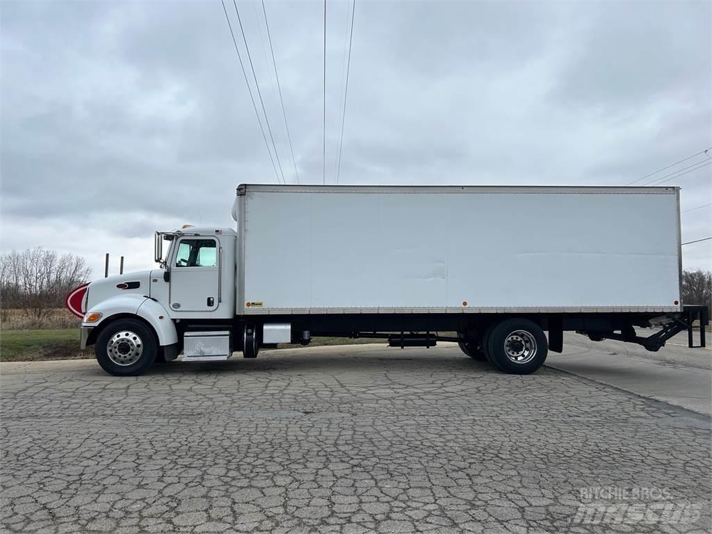 Peterbilt 337 Kofferaufbau