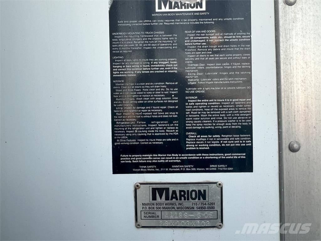 Peterbilt 337 Kofferaufbau