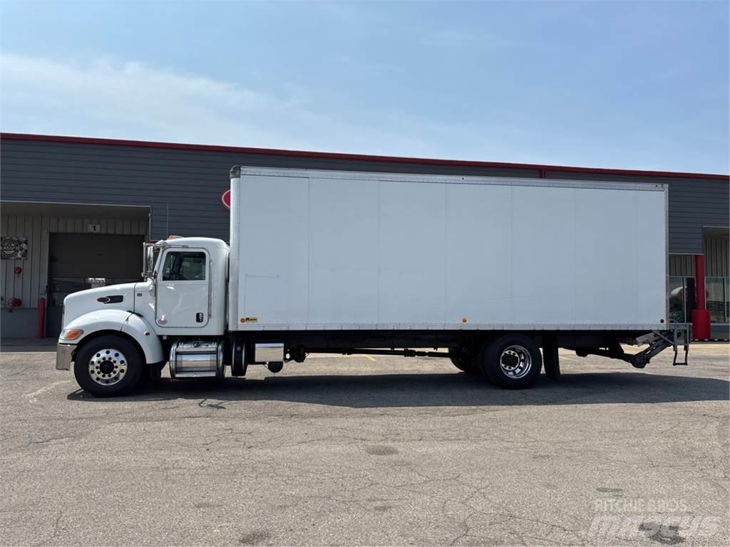 Peterbilt 337 Kofferaufbau