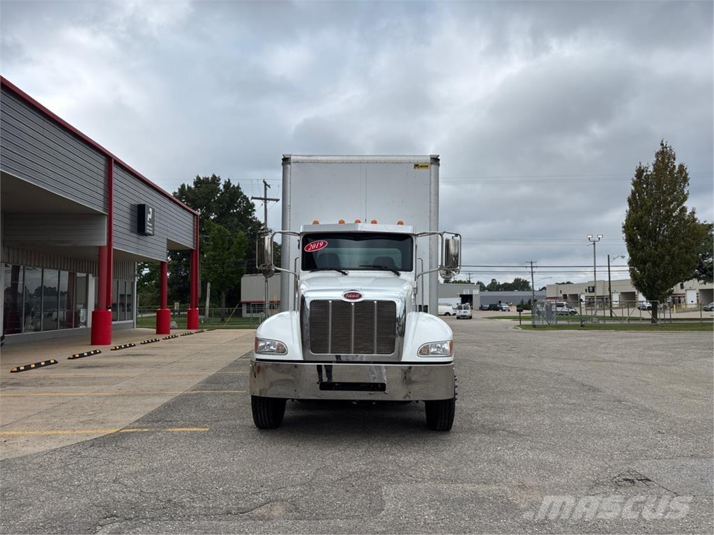 Peterbilt 337 Andere Fahrzeuge