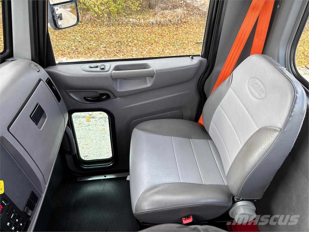 Peterbilt 337 Andere Fahrzeuge