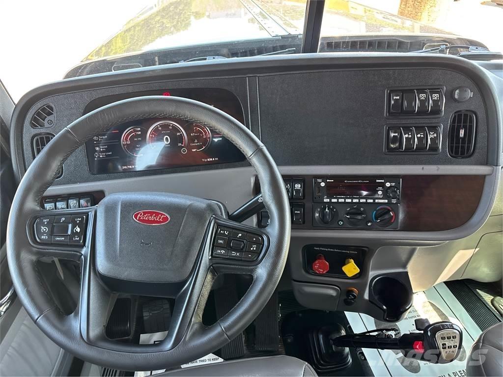 Peterbilt 389 Andere Fahrzeuge