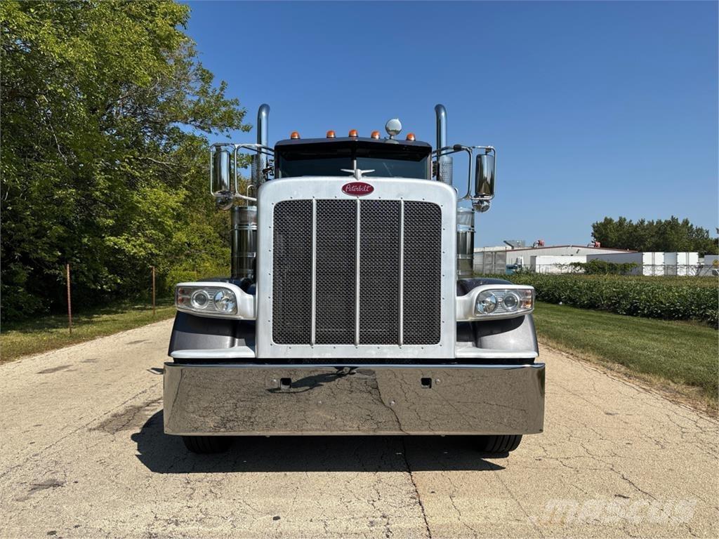 Peterbilt 389 Andere Fahrzeuge