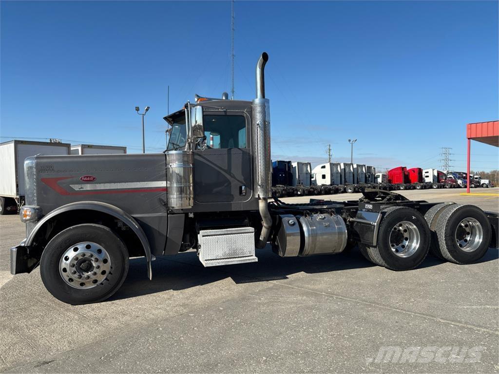 Peterbilt 389 Andere Fahrzeuge