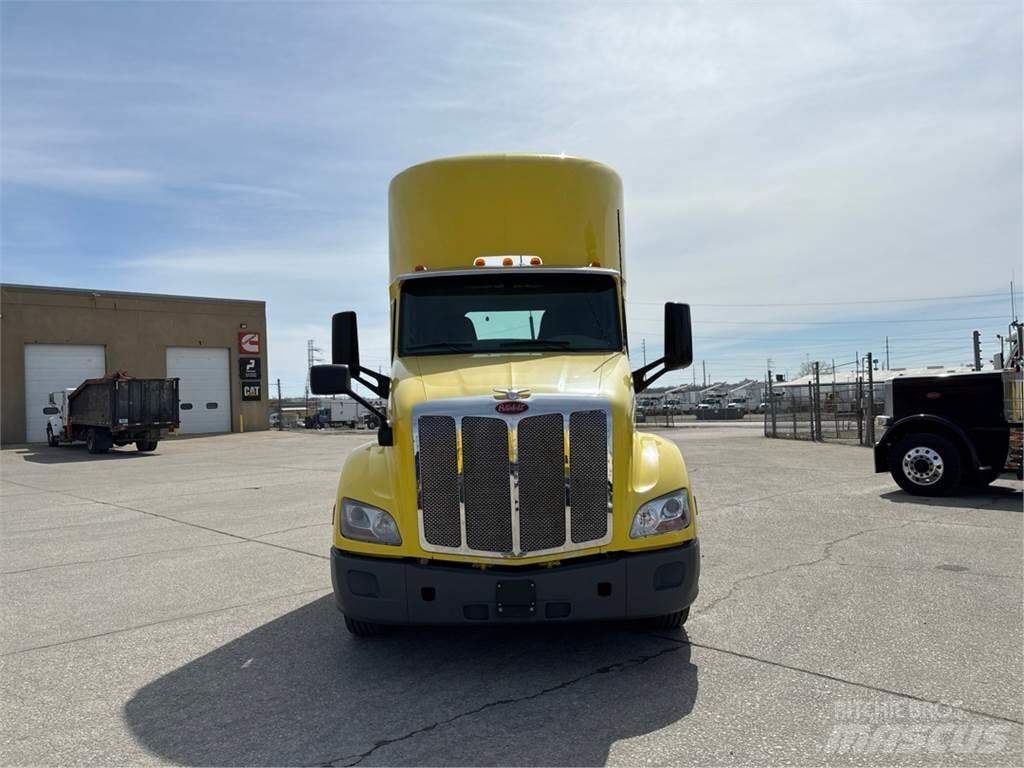 Peterbilt 579 Andere Fahrzeuge