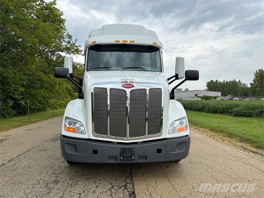 Peterbilt 579 Andere Fahrzeuge