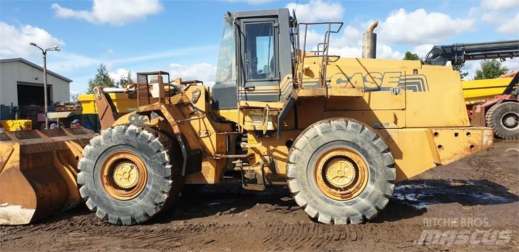 CASE 921 B Radlader