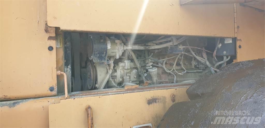 CASE 921 B Radlader