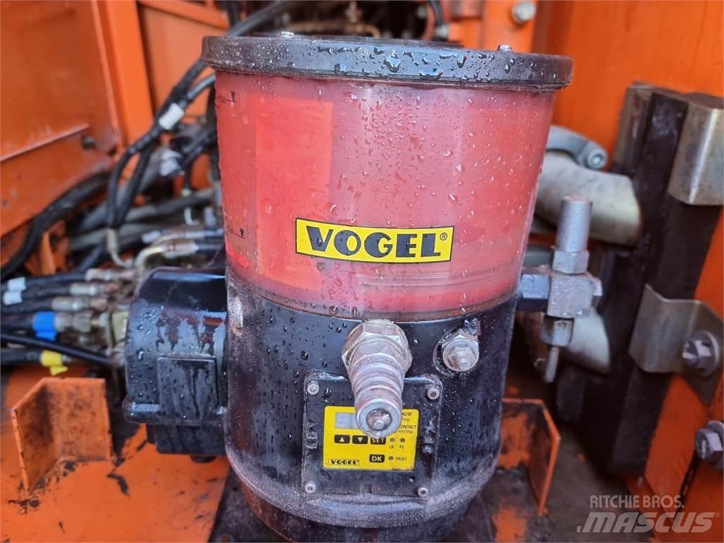 Doosan DX225LC Raupenbagger