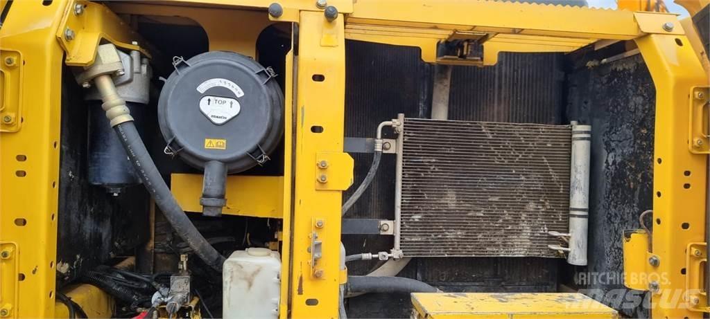 Komatsu PC210LC Raupenbagger