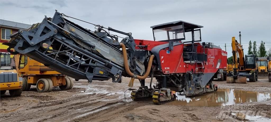 Wirtgen W210i Asphaltfräsen