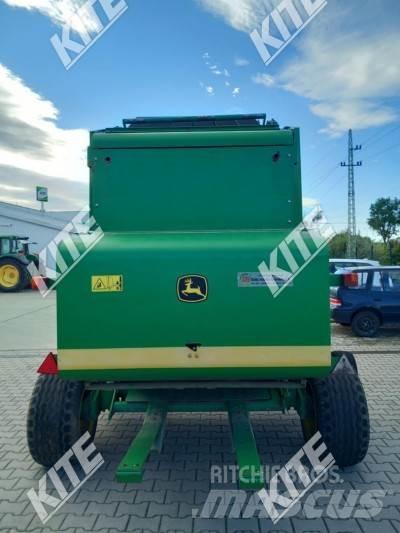John Deere 592 Rundballenpressen